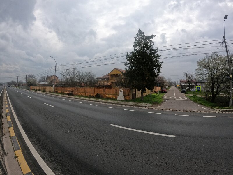 Daia, la doar 50 km de Bucuresti, casa solida de vis